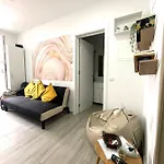 Stone Rose House Apartment *